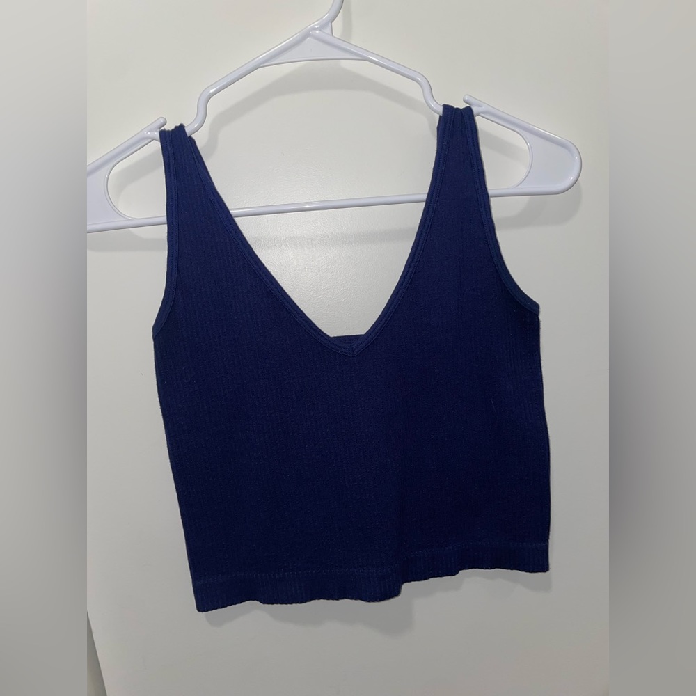 💙 Navy Blue Ripped Cropped Tank Top